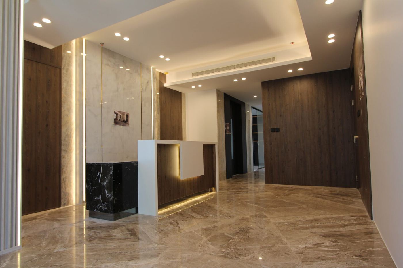 Al Jishi Office — Diplomatic Area, Bahrain by Alkulaib Group